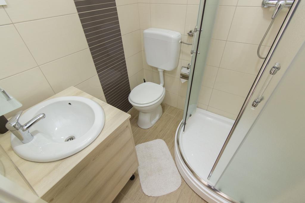 Parkcity Rooms Šibenik Esterno foto