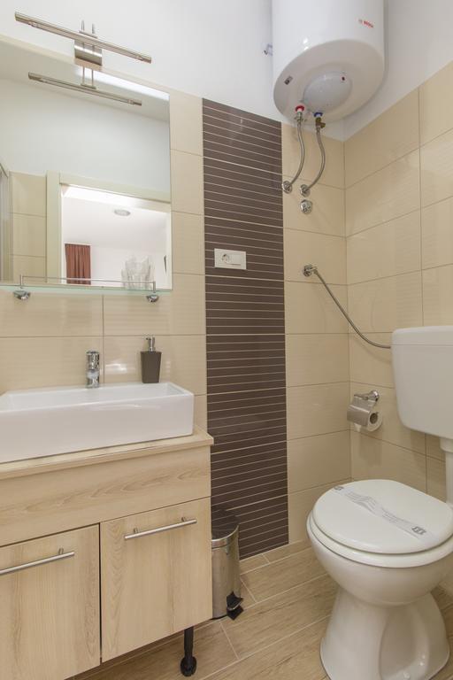 Parkcity Rooms Šibenik Esterno foto